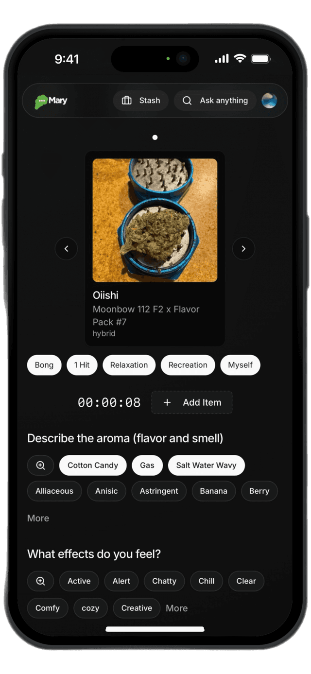 Mary App Session Tracker showing strain details, consumption method selection, and effects tracking interface